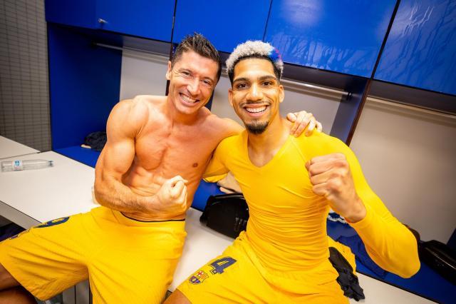 开云官网登录-巴萨夺冠之最佳射手，莱万弥补了梅西留下的真空