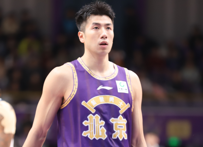 官网开云官方网-廖三宁制胜抢断！北控险胜吉林升前十 邹雨宸27+11赛季新高